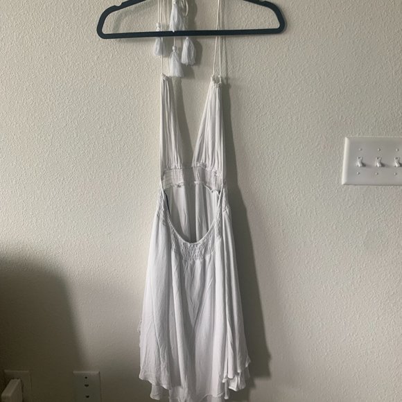 Sexy Summery White Dress - Picture 2 of 3